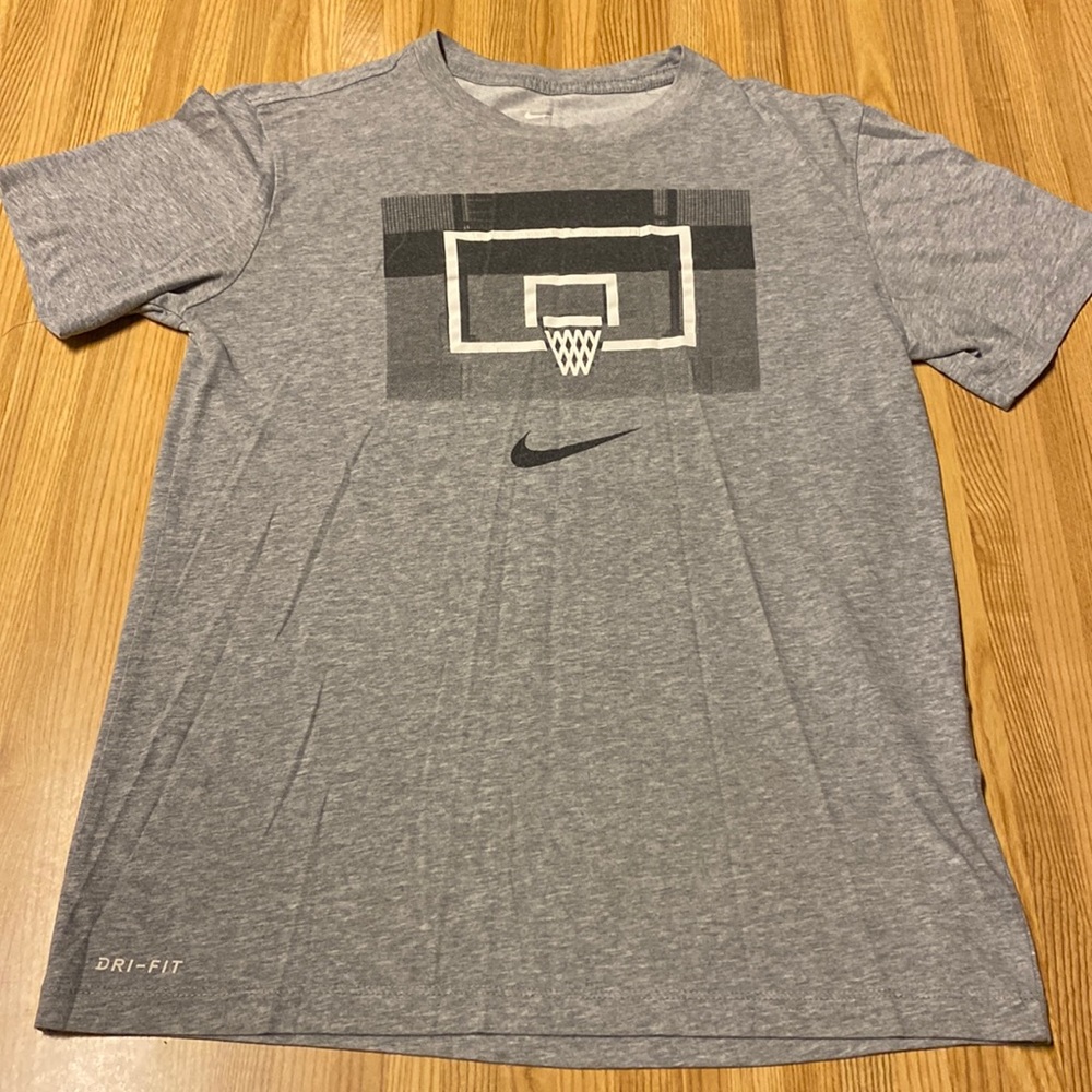 Nike DRI-FIT Basketball Tee